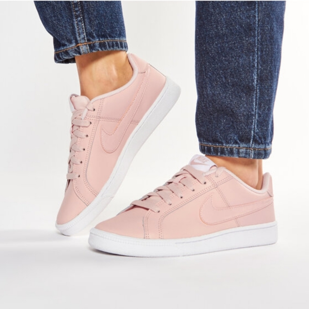 WMNS Nike Court Royale - Size 5 *NWT* - Washed Coral